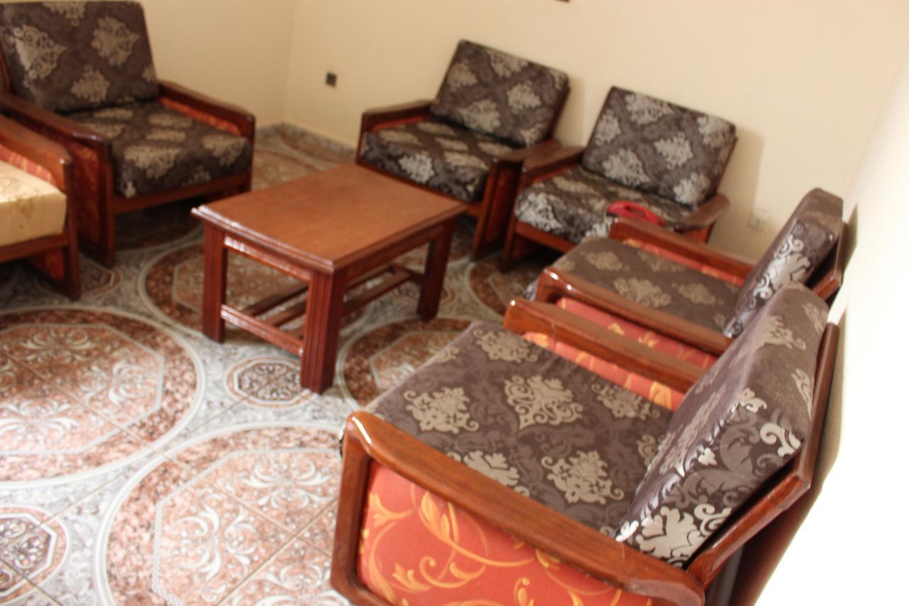 Meumi Palace Yaounde Exterior photo