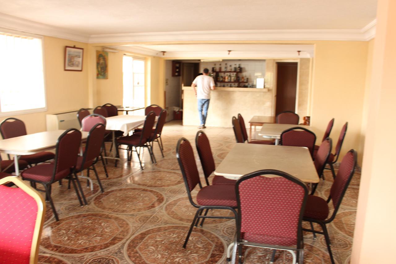 Meumi Palace Yaounde Exterior photo